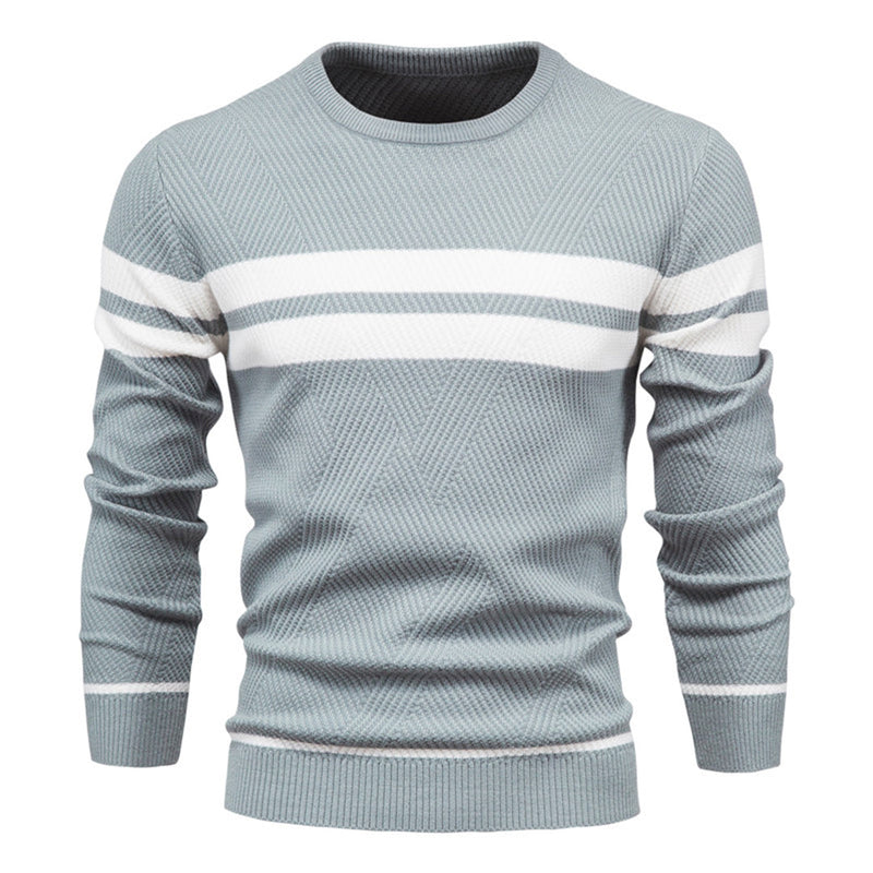 Gestrickter Pullover mit Rundhalsausschnitt